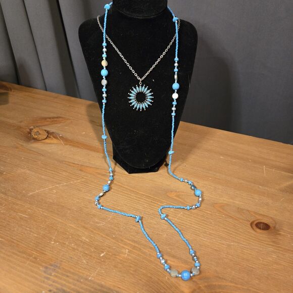 (2) Vintage Faux Turquoise Silver-tone Chain Pendant & Long Beaded Necklace - Picture 2 of 10